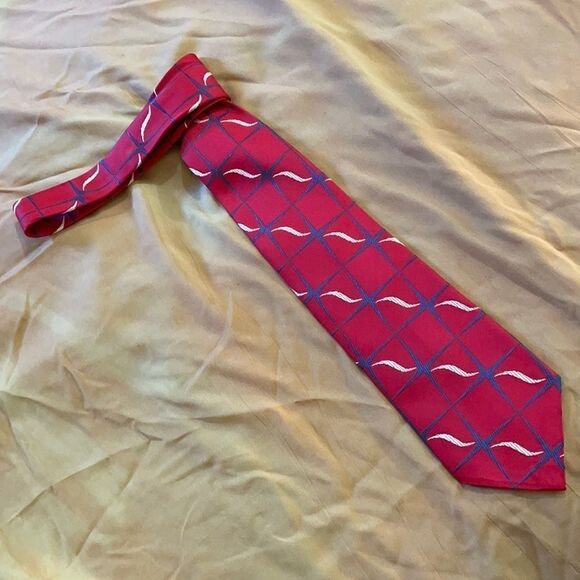 Vintage Red Silk Tie  - Picture 2 of 4